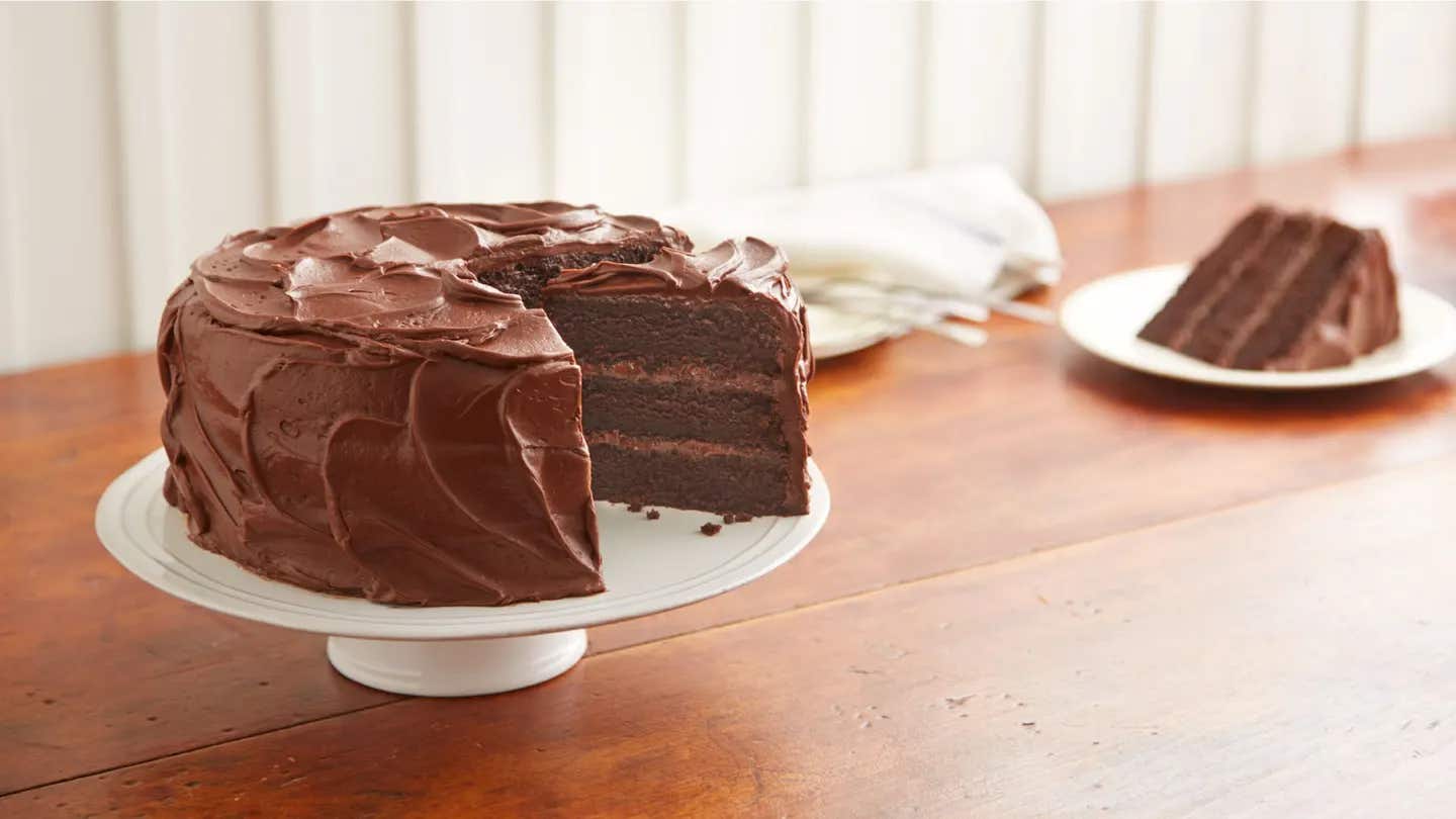 Image of HERSHEY'S "PERFECTLY CHOCOLATE" Chocolate Cake
